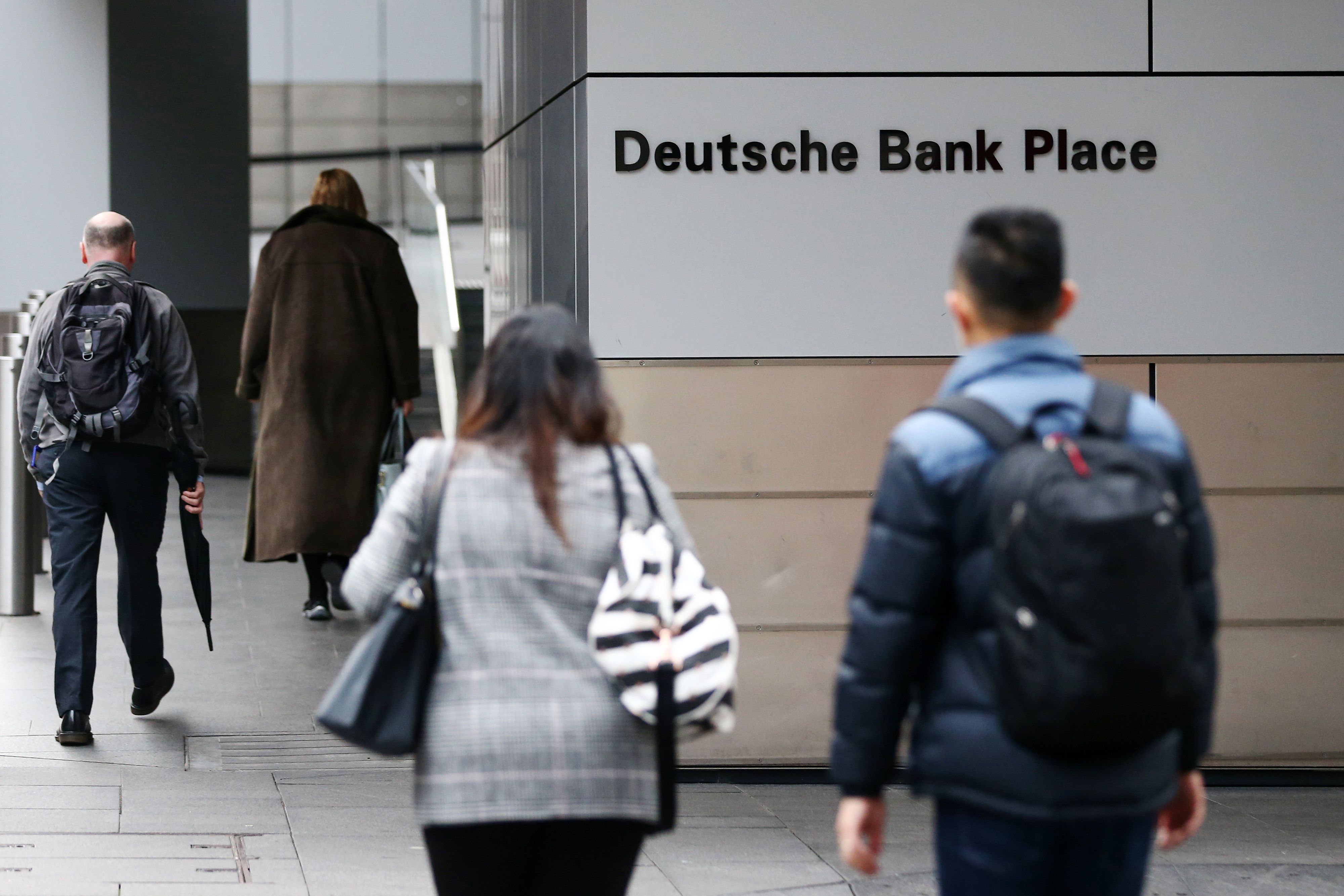 Deutsche Bank Shares Turn Negative As Lender Gets Ready For Major Overhaul Automated Forex Robots And Signals